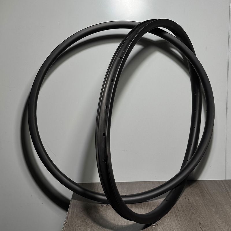 2-piece 29 inch Carbon Mountai - đánh giá và giá Mountain Biking Trails