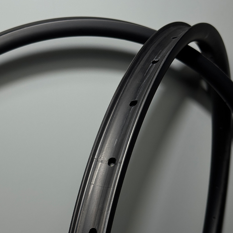 2-piece 29 inch Carbon Mountai - đánh giá và giá Mountain Biking Trails
